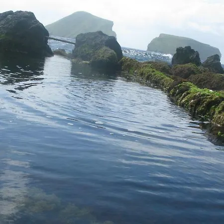 Ilheus A Vista Feteira (Terceira)