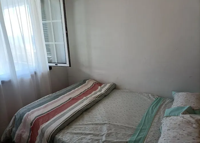 Quarto em Acomodações Particulares Ilhéus à Vista Feteira (Terceira)